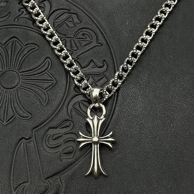 Chrome Hearts 哥特十字银色项链 5