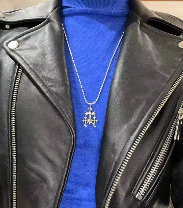 Chrome Hearts 三重十字坠子项链 2