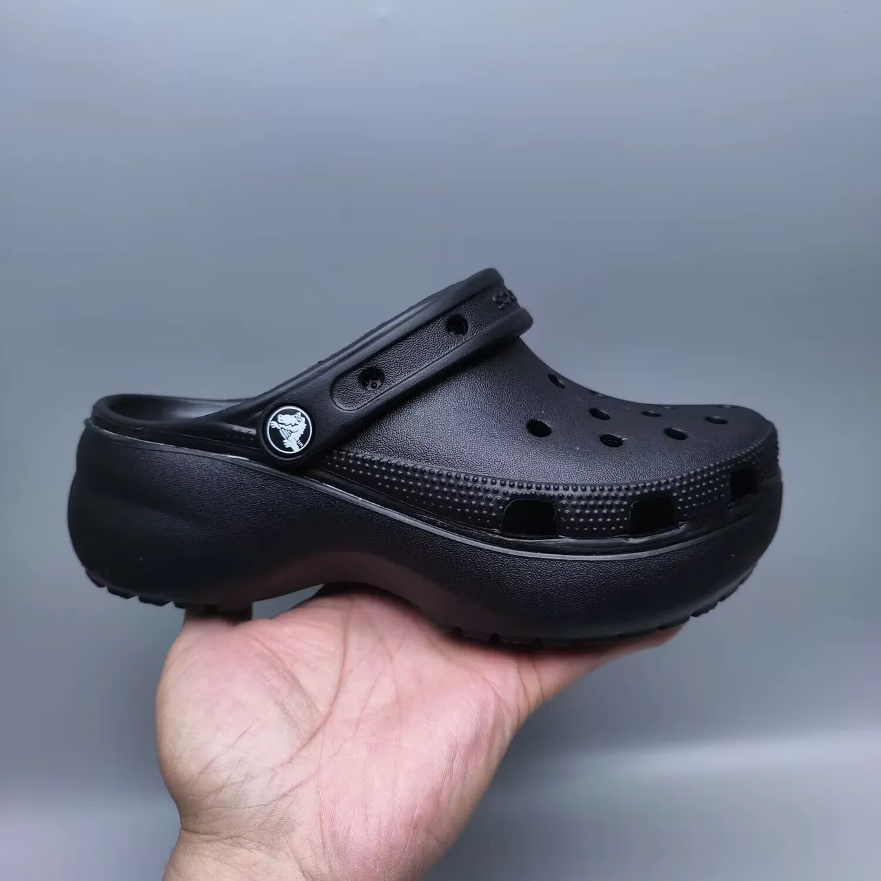 Crocs Classic Clog Negro Espuma moldeada Zueco 2