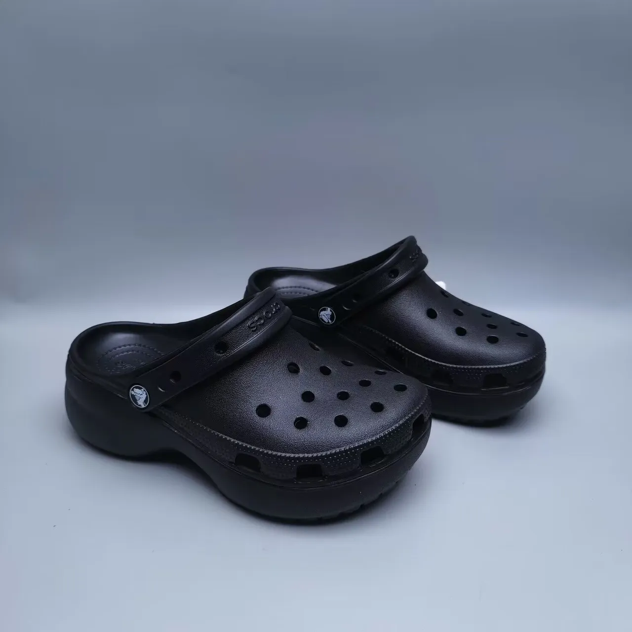 Crocs Classic Clog Negro Espuma moldeada Zueco 6