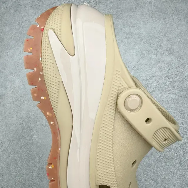 Crocs Echo Clog beige/blanc cassé/tacheté/terracotta sabot à plateforme 5