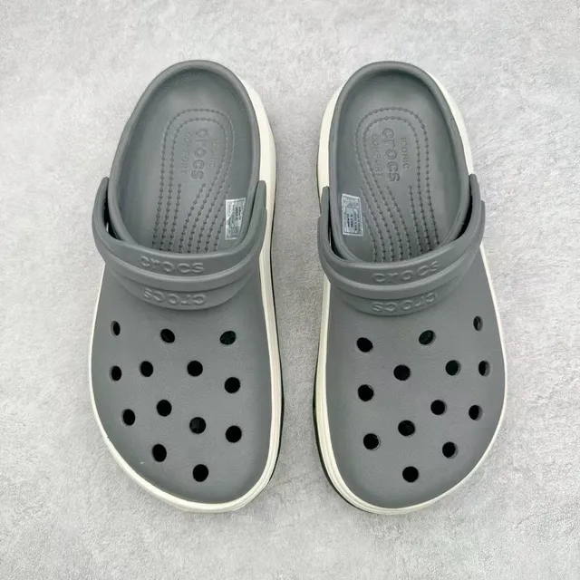 Crocs Echo Clog كلوج رمادي وكريمي منصة 2