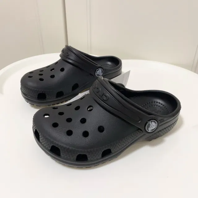 Crocs White Molded Foam Perforated Upper Clog 5