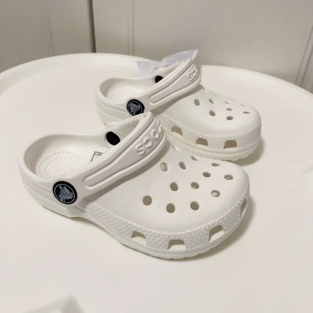 Crocs White Molded Foam Perforated Upper Clog 7