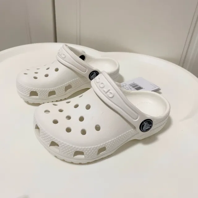Crocs White Molded Foam Perforated Upper Clog 9