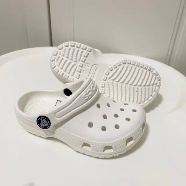 Crocs White Molded Foam Perforated Upper Clog 10