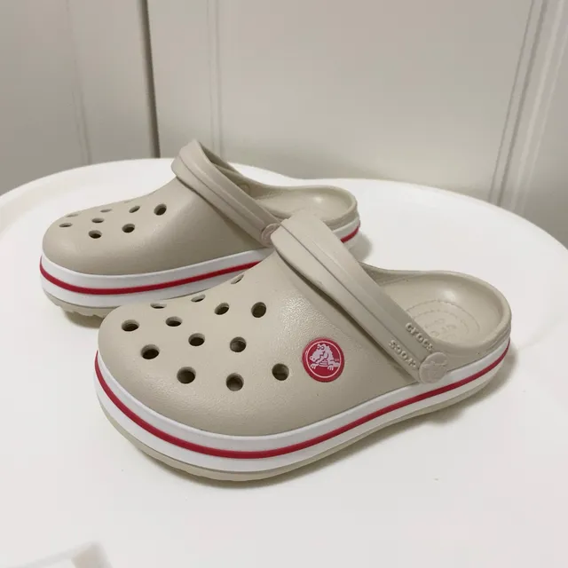 Crocs White Molded Foam Perforated Upper Clog 21