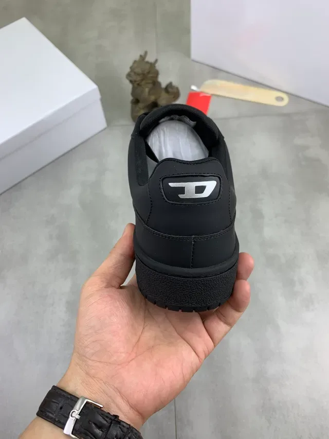 Diesel 黑色平台生活方式运动鞋 4