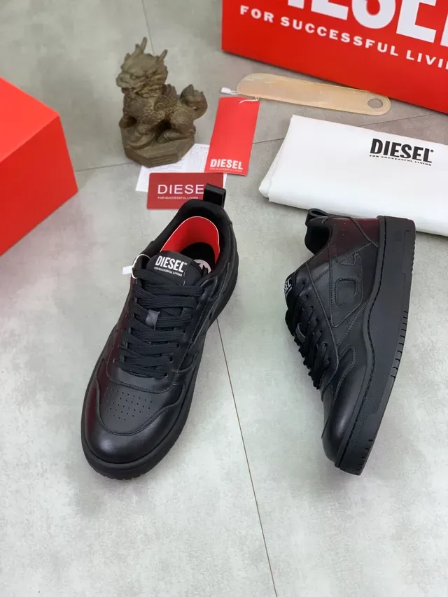 Diesel Black Red Full-Grain Leather Upper Perforated Toe Cap Lifestyle Sneakers 5