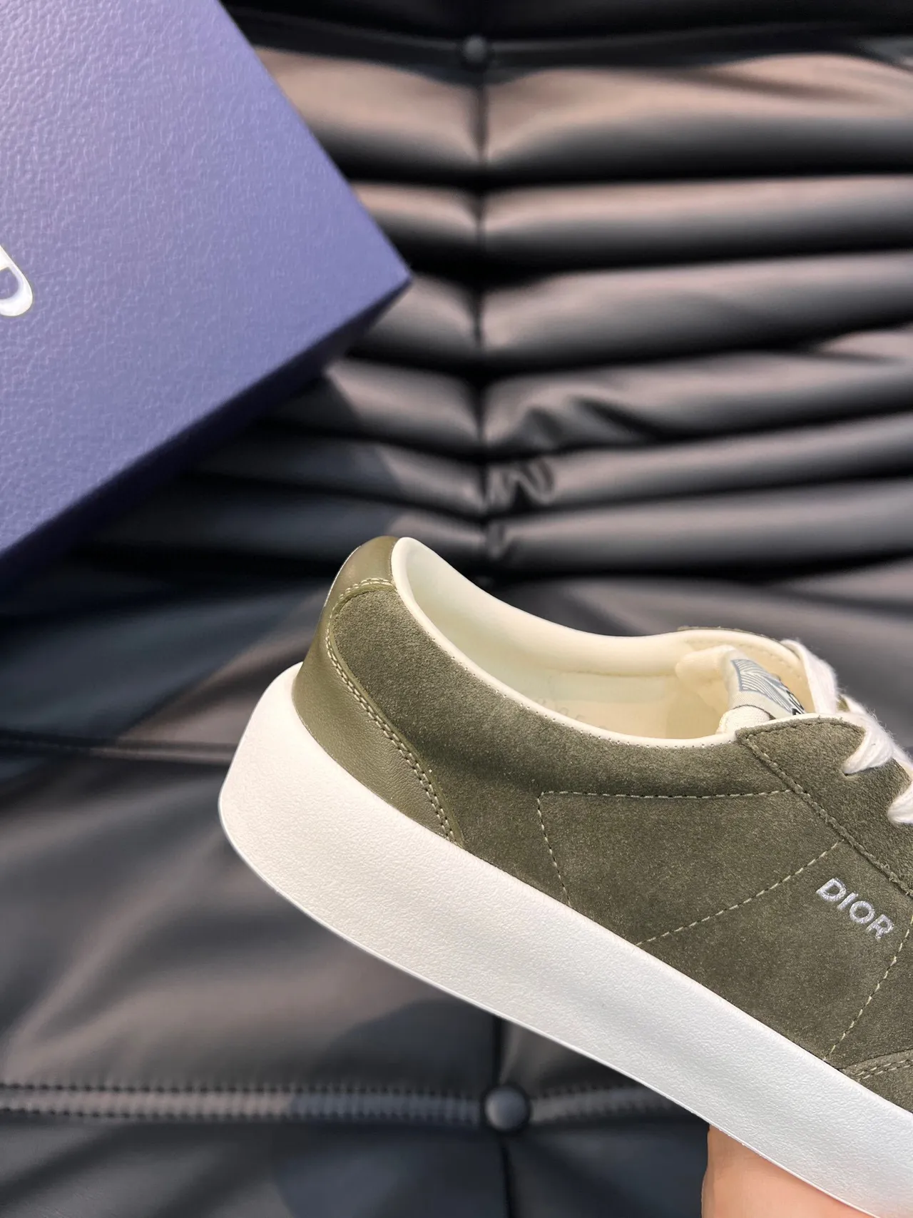 Dior B23 أخضر عسكري أبيض أعلى سويد منخفضة الارتفاع حذاء أسلوب حياة 8