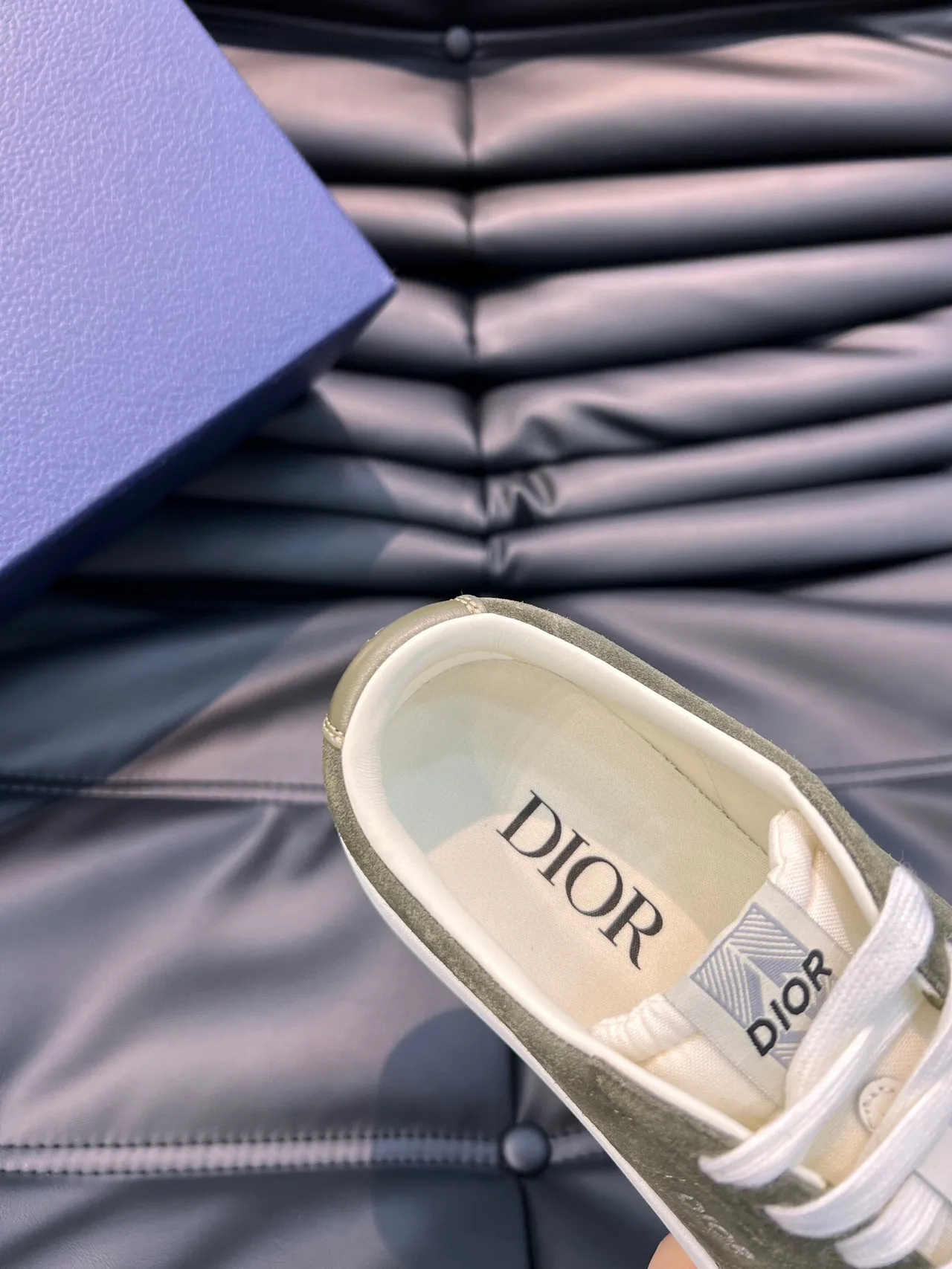 Dior B23 أخضر عسكري أبيض أعلى سويد منخفضة الارتفاع حذاء أسلوب حياة 9