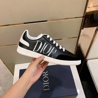 Dior B23 কালো এবং সাদা লোগো লাইফস্টাইল স্নিকার্স