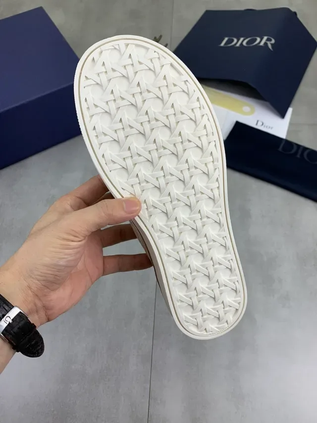 Dior B23 Slip-On Oblique Jacquard Lifestyle Sneakers 2