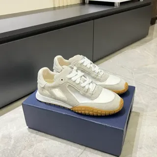 Dior B27 Off-White और Beige लाइफस्टाइल स्नीकर्स