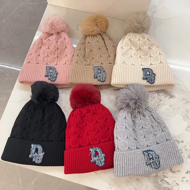 Dior Beige Brown Cable-Knit Pom-Pom Topped Beanie 10