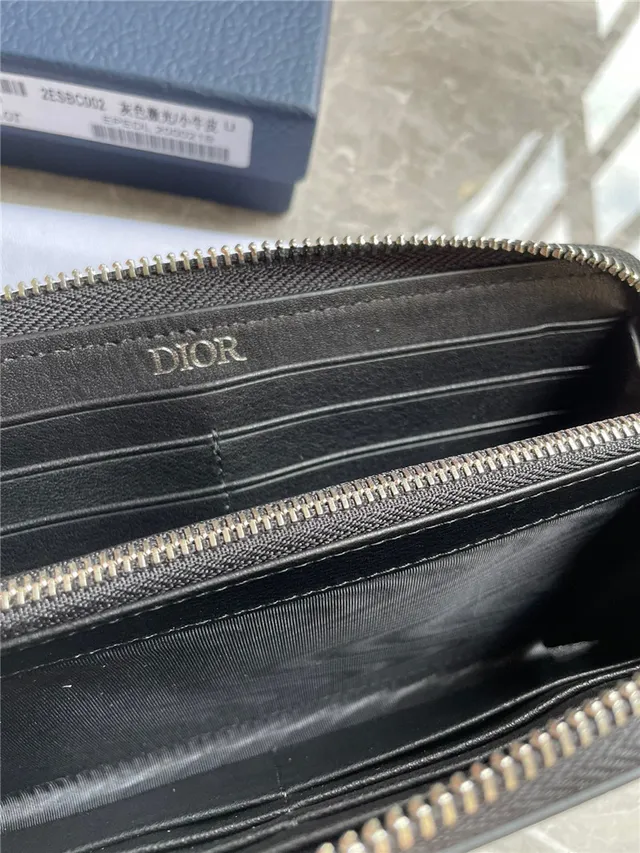 Dior काला चांदी दानेदार चमड़ी जिप-अराउंड लंबा वॉलेट 3