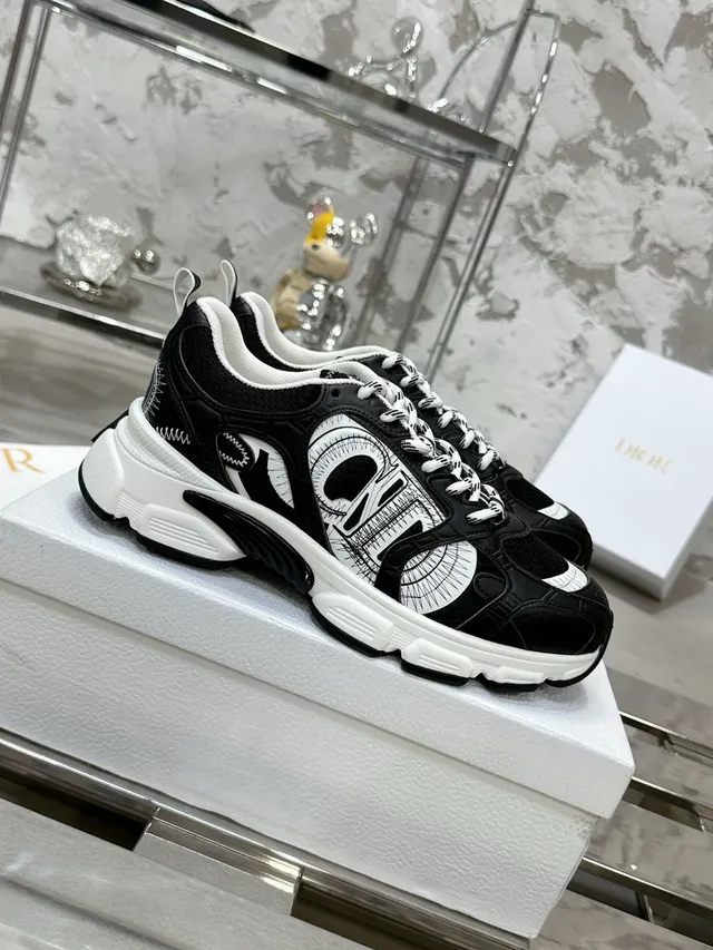 Dior Black White Graphic-Print Side Panel Sculpted Sole Chunky Sneakers 2