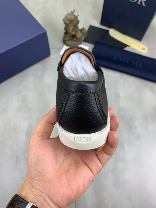 Dior Noir Blanc Cuir grainé Logotype CD Boucle Mocassins 3