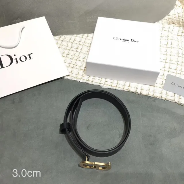 Dior Ceinture avec boucle en D en cuir noir avec sangle dorée 8