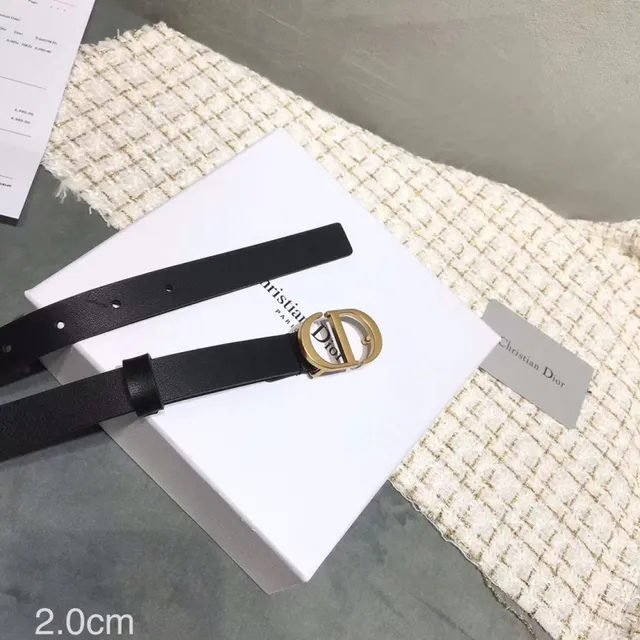 Dior Ceinture avec boucle en D en cuir noir avec sangle dorée 17