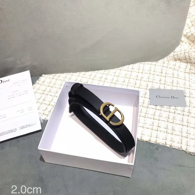Dior Ceinture avec boucle en D en cuir noir avec sangle dorée 19