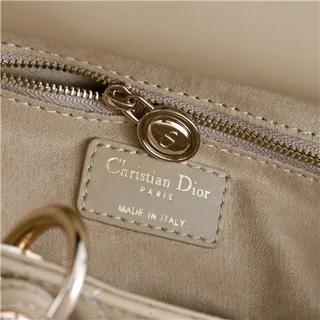 Dior Lady Dior বার্গন্ডি কুইল্টেড ক্যানেজ টপ-হ্যান্ডেল টোট ব্যাগ 2
