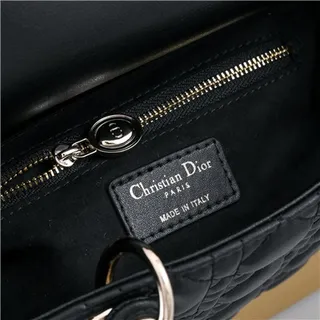 Dior Lady Dior বার্গন্ডি কুইল্টেড ক্যানেজ টপ-হ্যান্ডেল টোট ব্যাগ 20