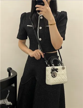 Dior Lady Sac à main à anse supérieure en cuir matelassé cannage blanc noir 16