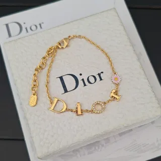 Dior 字母魅力 镀金搪瓷雏菊手链