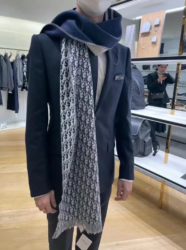 Dior Oblique Navy White Monogram Knit Fringed Edges Scarve 2