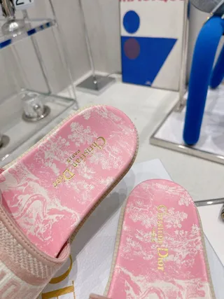 Dior Pink Beige Marbled Footbed Thick Ridged Platform Sole Slippers 2