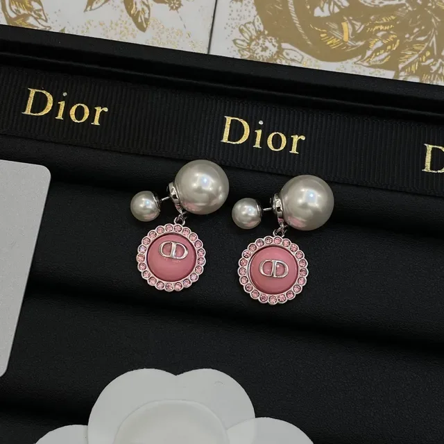 Dior Pink Silver Circular Enamel Pendant Crystal-Encrusted Bezel Necklace 6