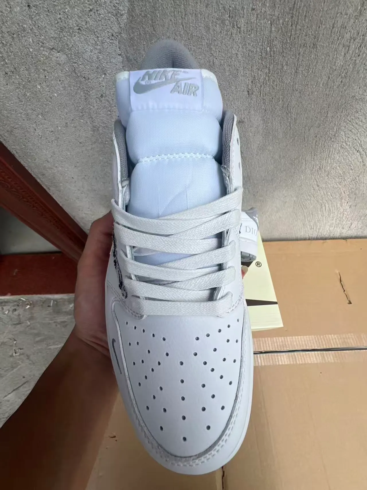Dior White Gray Leather Upper Oblique Monogram Swoosh Lifestyle Sneakers 3