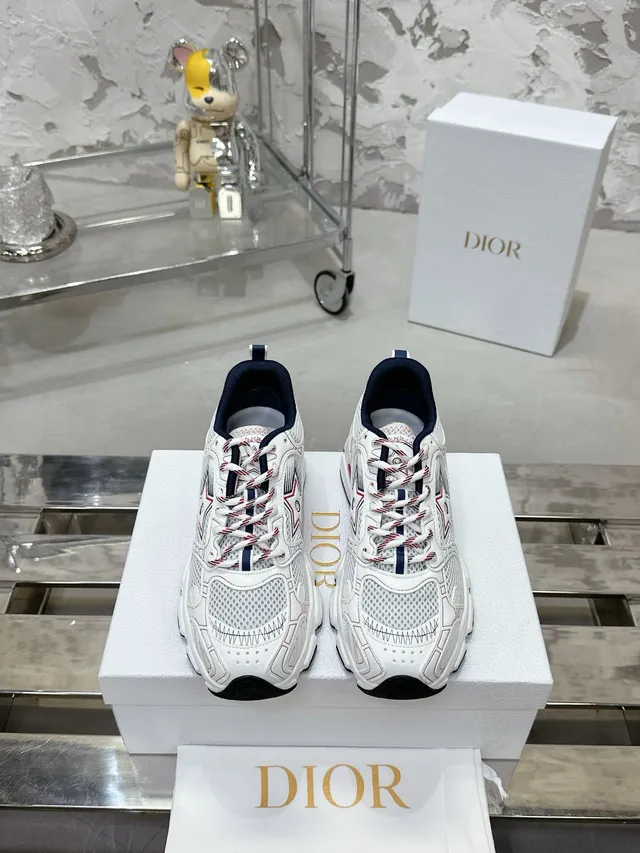 Dior White Red Mesh-and-TPU Upper Star-Emblem Side Panel Chunky Sneakers 3