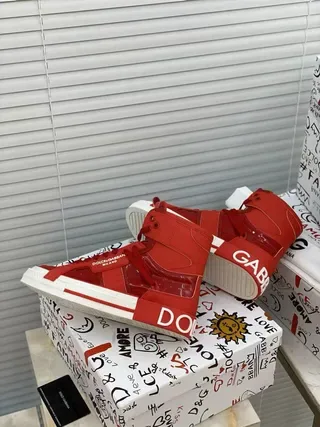Dolce & Gabbana লাল সাদা হাই-টপ গ্লসি লেদার লাইফস্টাইল স্নিকার 6