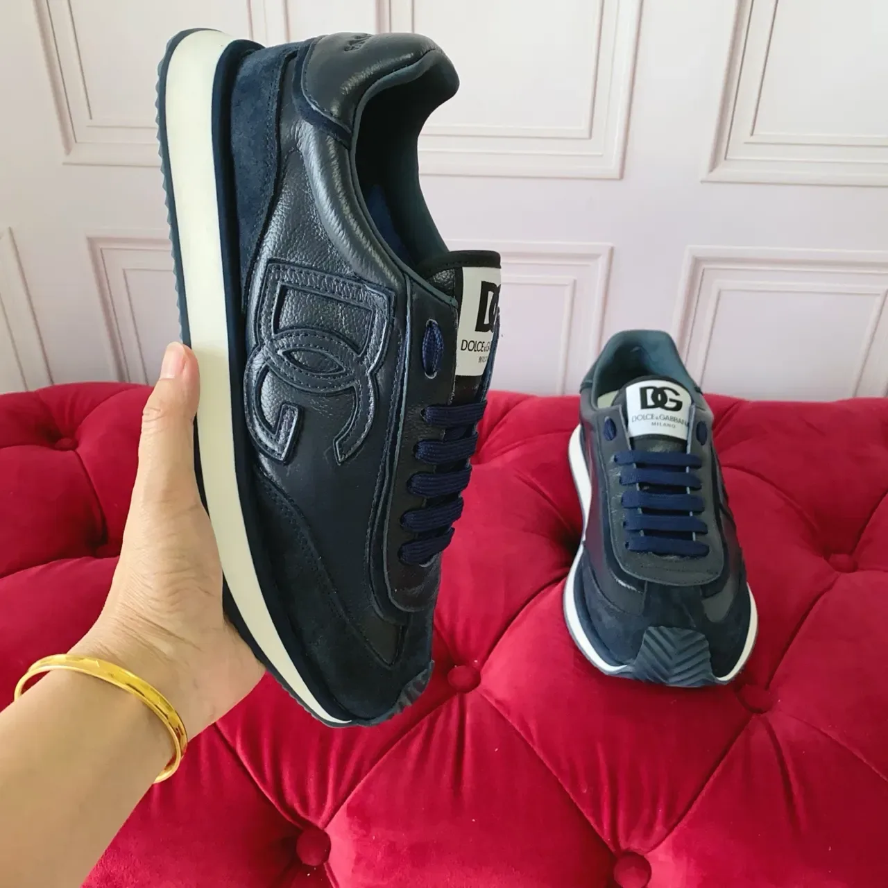Dolce & Gabbana DG Monogram 海军蓝皮革麂皮生活方式运动鞋 4