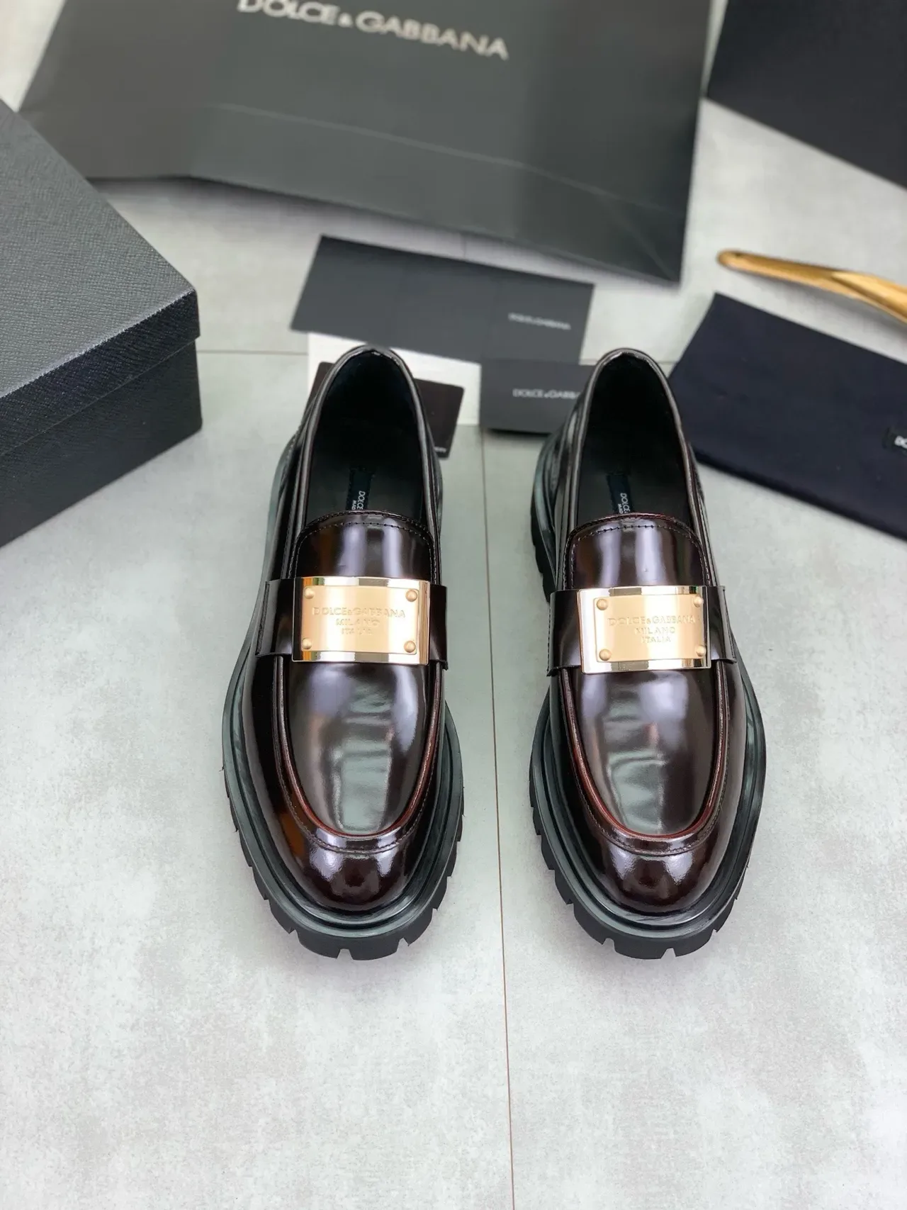 Dolce & Gabbana Portofino 棕金 高光专利皮革 厚底铆钉 乐福鞋 5