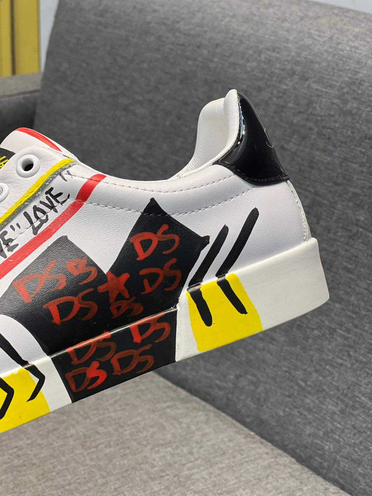 Dolce & Gabbana Portofino Graffiti-Print White Lifestyle Sneakers 9