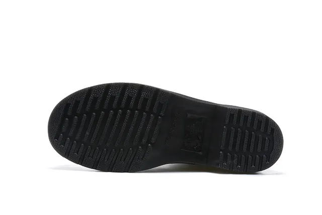 Dr. Martens 1460 Bottes Martin Cuir Noir Lisse Couture Jaune 7