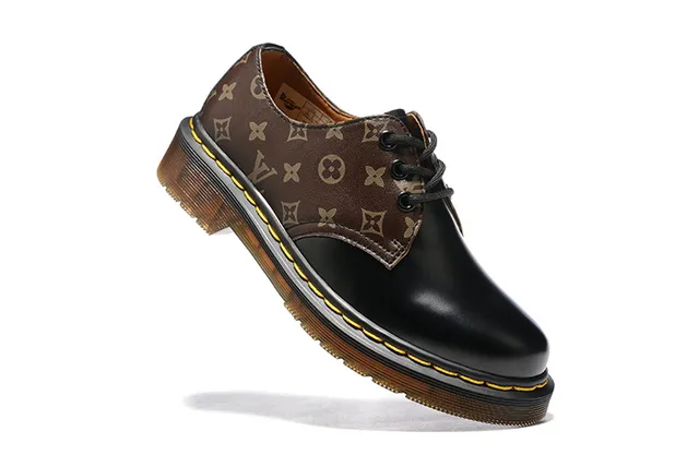 Dr. Martens 1461 काला भूरा तीन आइलेट मोनोग्राम प्रिंट ऊपरी ऑक्सफोर्ड जूते 2