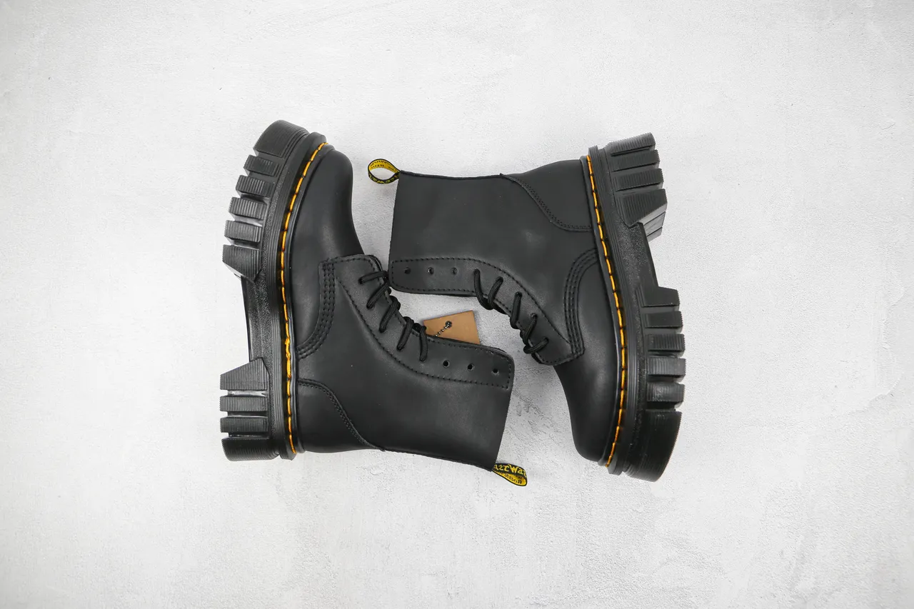 Dr. Martens Jadon काली पीली चंकी प्लेटफॉर्म सोल वेल्ट स्टिचिंग मार्टिन बूट्स 2