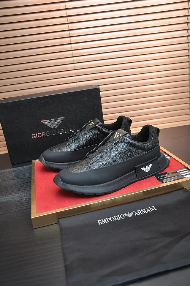 Emporio Armani أحذية رياضية أسود سلايب أون جلد مقشف أسلوب حياة 4