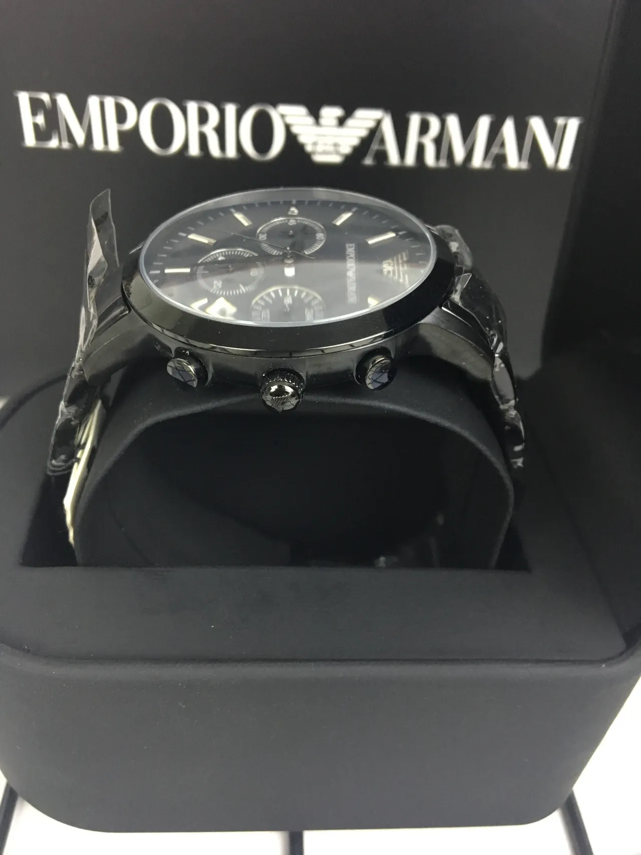 Emporio Armani 计时 黑色表盘 金色点缀 石英腕表 3