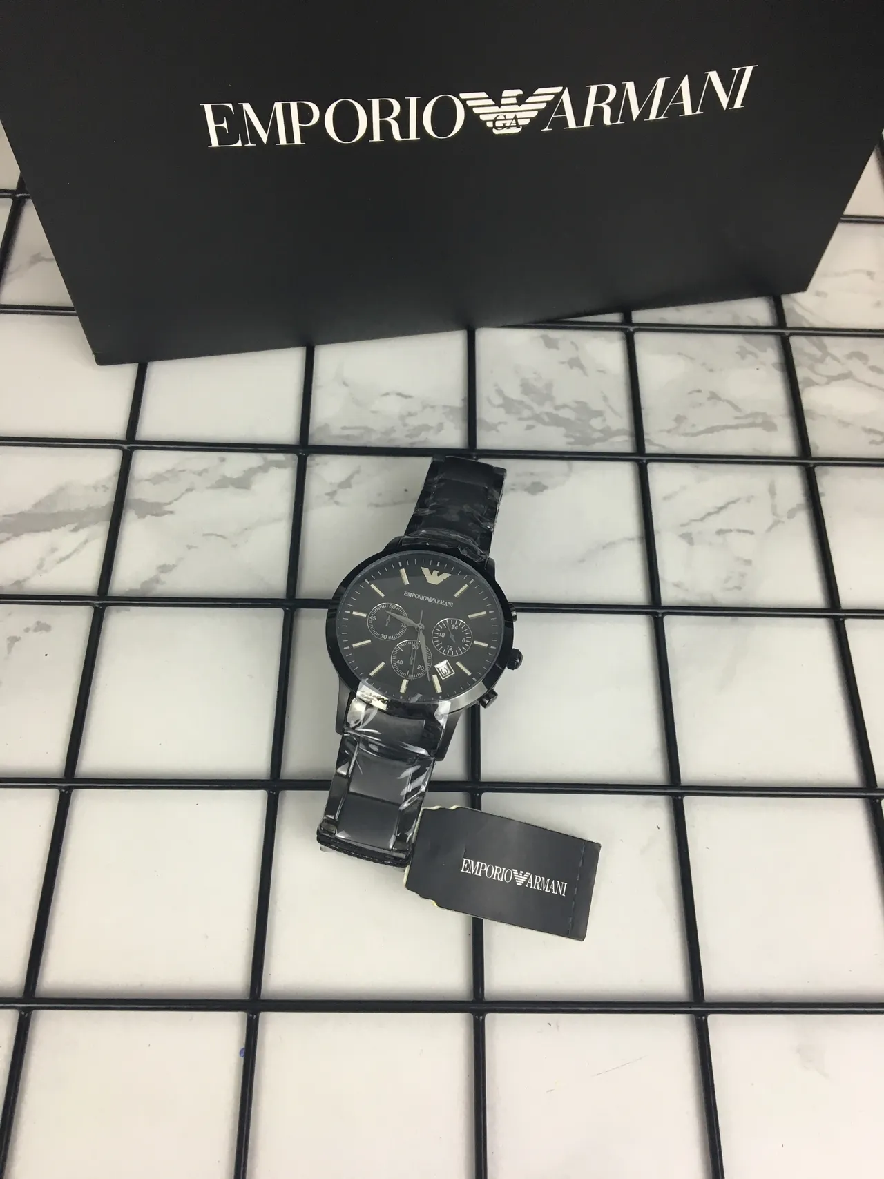 Emporio Armani 计时 黑色表盘 金色点缀 石英腕表 7