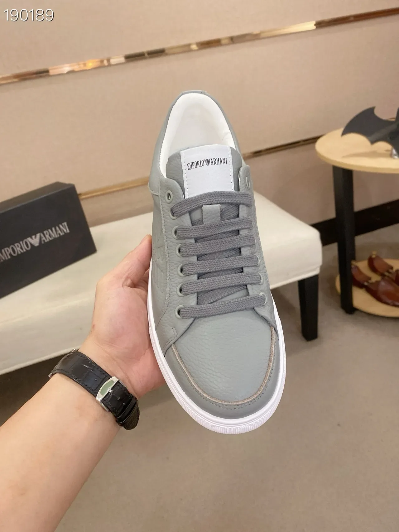 Emporio Armani Cinza Branco Low-Top Couro Texturizado Tênis Lifestyle 4