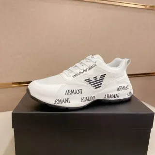 Emporio Armani সাদা কালো জাল এবং সিন্থেটিক উপর পুনরাবৃত্ত টাইপোগ্রাফি মিডসোল লাইফস্টাইল স্নিকার্স