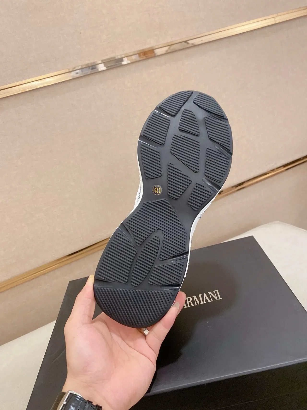 Emporio Armani Branco Preto Malha E Sintético Superior Tipografia Repetitiva No Solado Intermediário Tênis Lifestyle 9