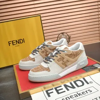 Fendi 米色白色印花麂皮拼接生活方式运动鞋