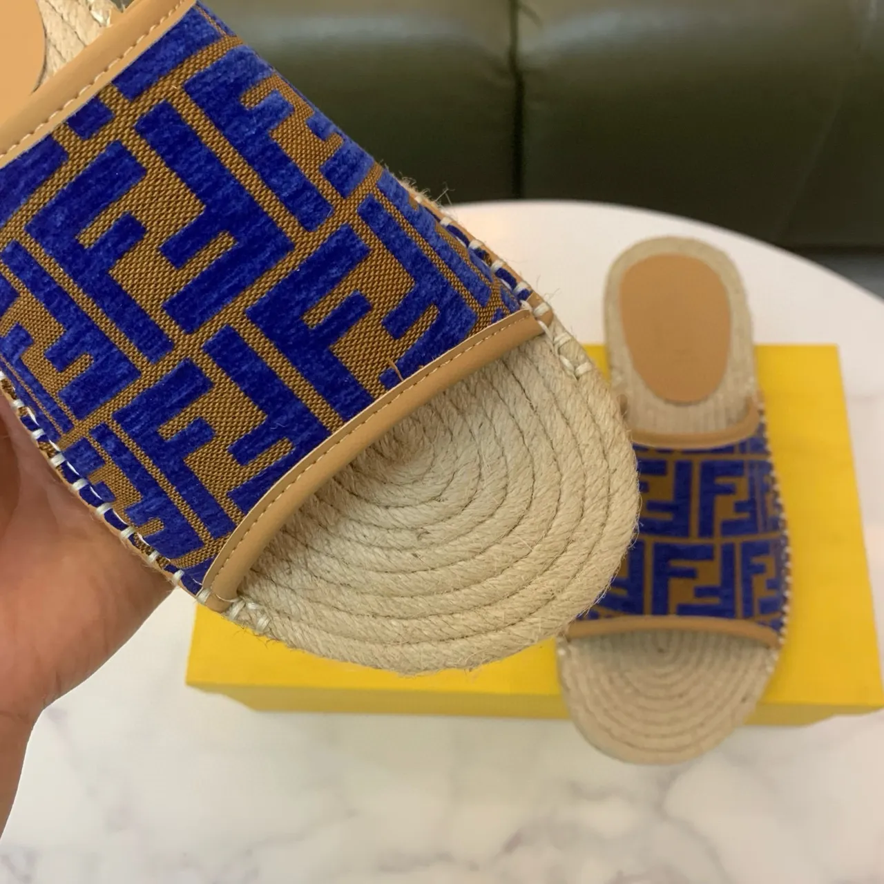 Fendi FF Espadrille Slides أزرق بيج قماش جاكار نعل مغلف بجوت نعال 8