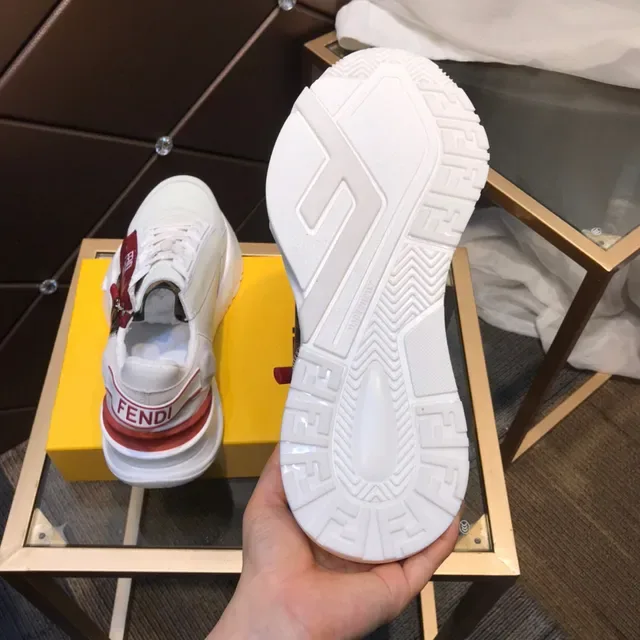 Fendi First Blanc et Rouge FF Monogram Sneakers Chunky 4